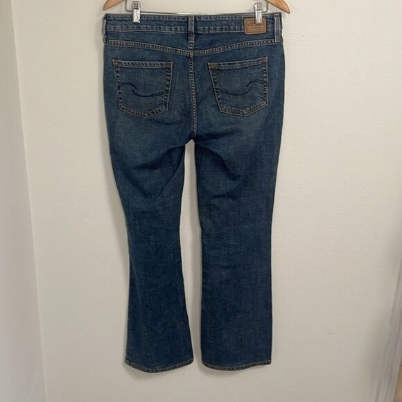 Levi’s signature low rise boot cut cotton jeans.  Size misses 10 medium. - Picture 4 of 7